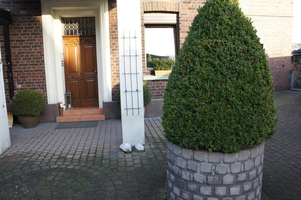 Ferienwohnung Poettershof Krefeld Habitación foto